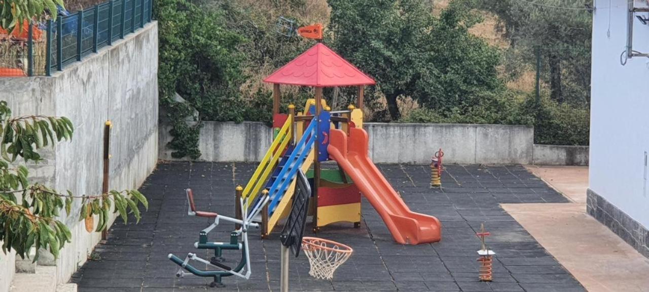 Milhão Casa Da Memoriaヴィラ エクステリア 写真