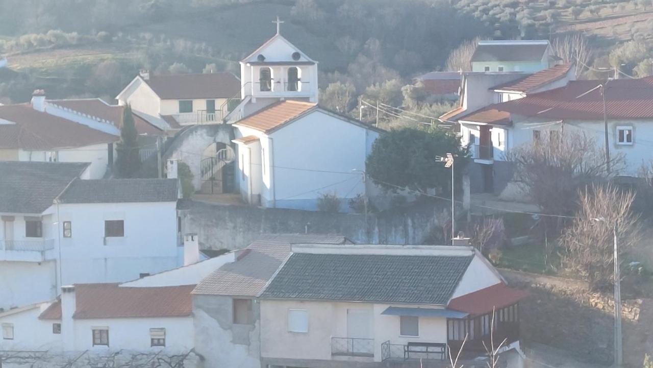 Milhão Casa Da Memoriaヴィラ エクステリア 写真